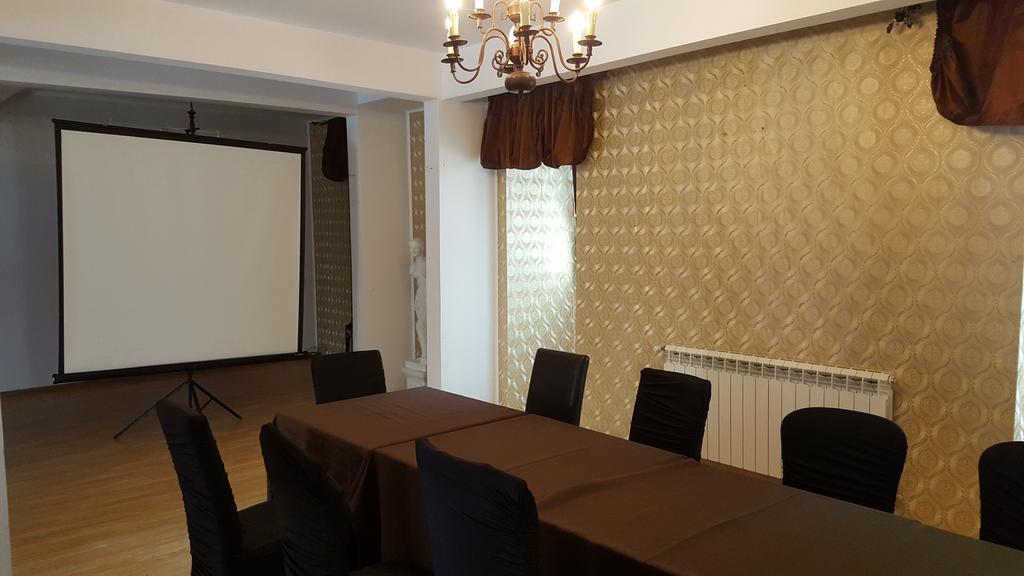 Hotel Coroana Moldovei Slănic-Moldova Eksteriør billede